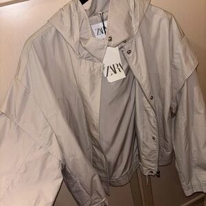 Zara Women's Light Beige Bomber Jacket